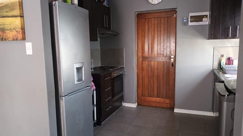 2 Bedroom Property for Sale in Groenheuwel Western Cape